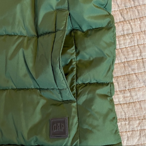 BNWT Gap Kids Vest - Picture 3 of 5
